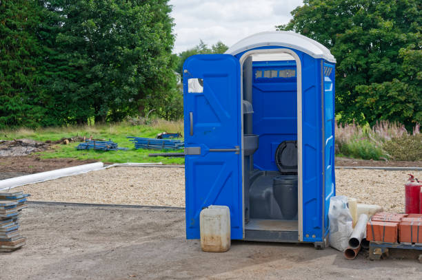Best VIP or Luxury Restroom Trailers  in Cambridge, OH